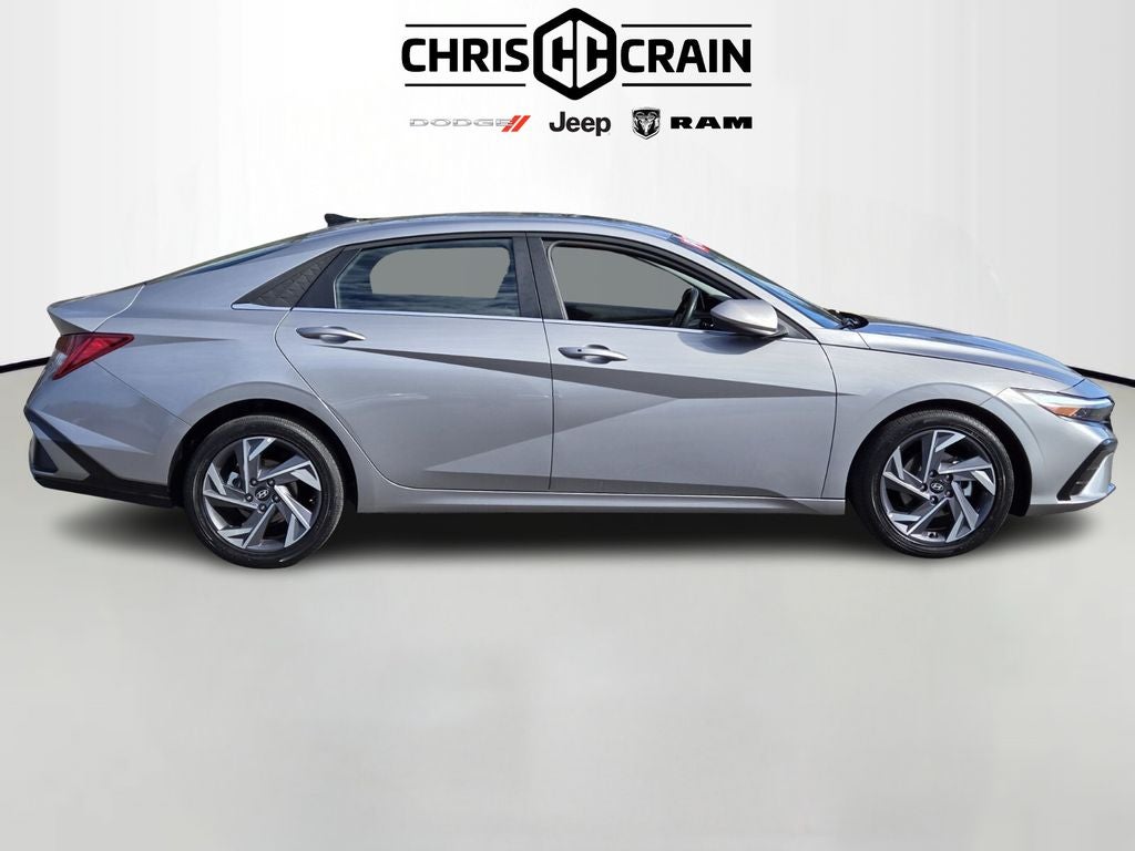 2025 Hyundai ELANTRA SEL Convenience