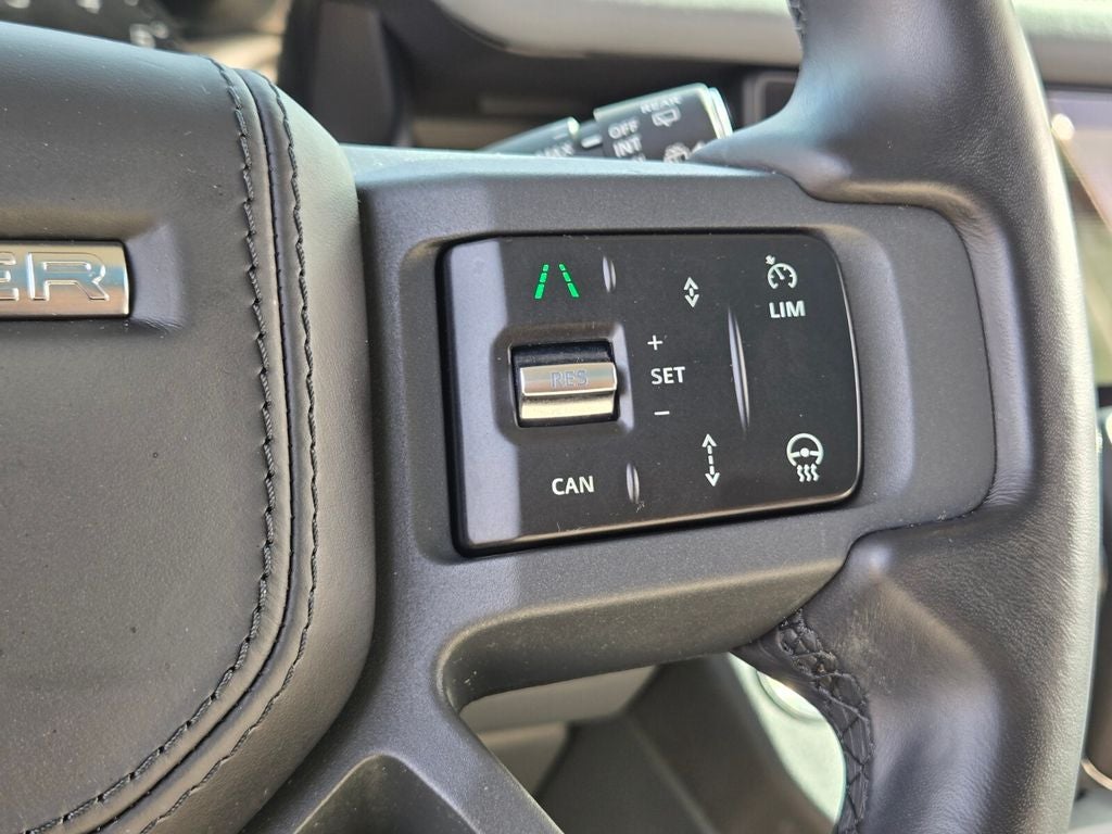 2024 Land Rover Defender 110 P400 X-Dynamic SE