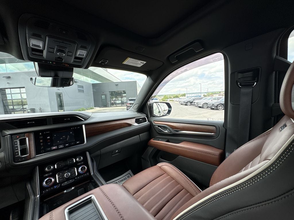 2023 GMC Yukon XL Denali Ultimate