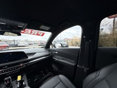 2025 Cadillac XT4 Premium Luxury