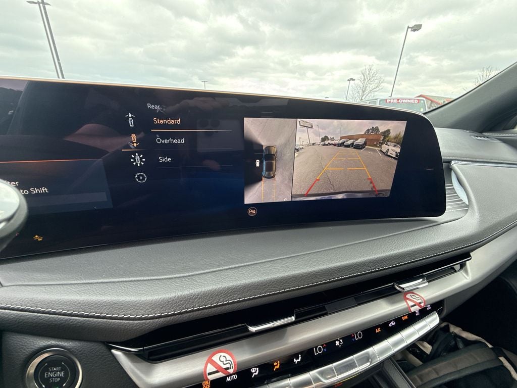 2025 Cadillac XT4 Premium Luxury