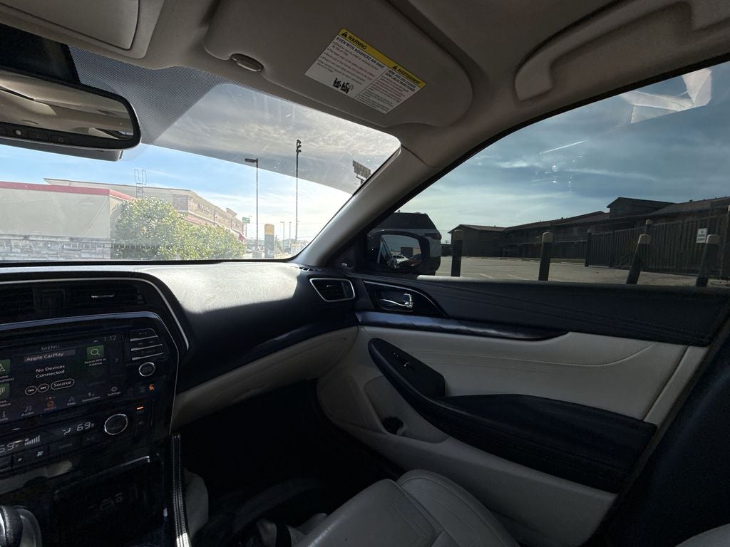 2022 Nissan Maxima Platinum