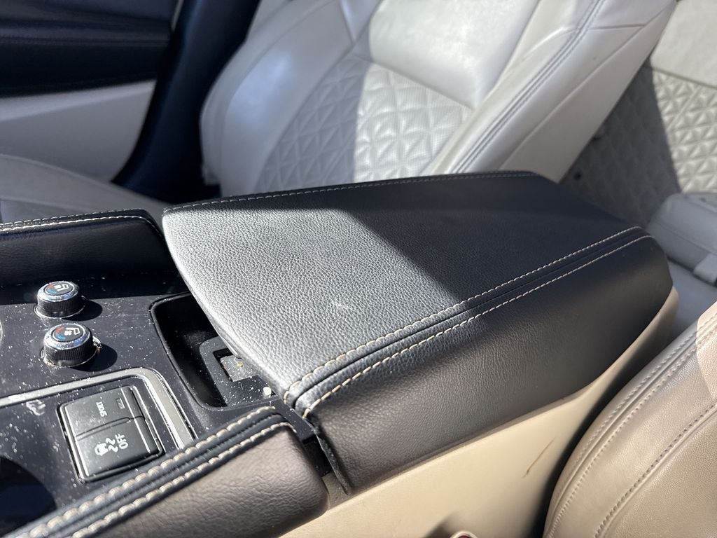 2022 Nissan Maxima Platinum