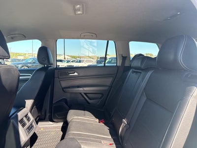 2021 Volkswagen Atlas 3.6L V6 SE w/Technology