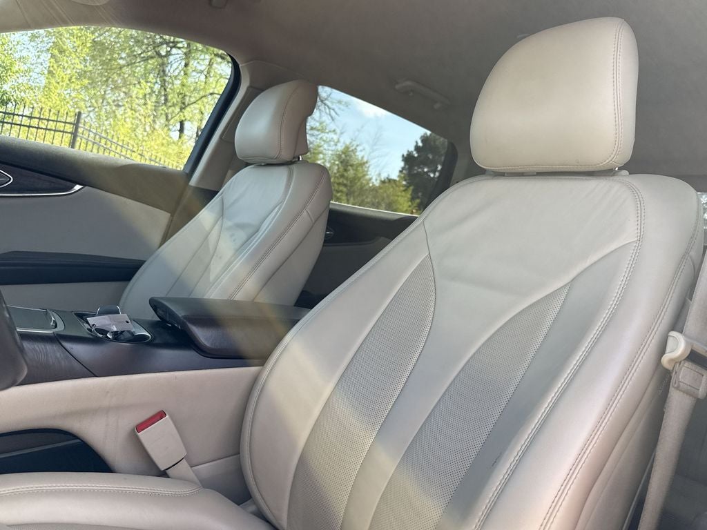 2019 Lincoln Nautilus Select