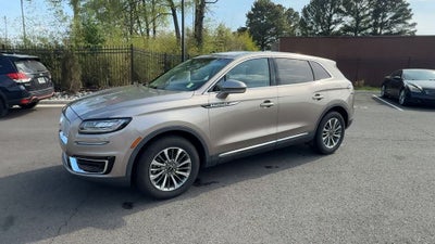 2019 Lincoln Nautilus Select