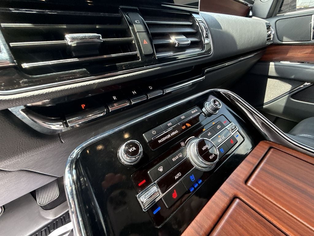 2024 Lincoln Navigator Premiere