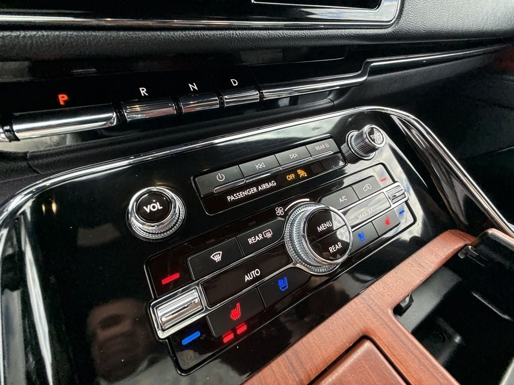 2024 Lincoln Navigator L Premiere
