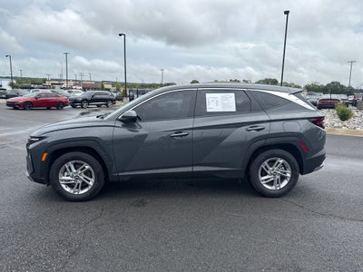 2026 Hyundai TUCSON SE