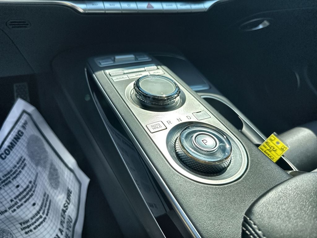 2025 Genesis GV70 2.5T