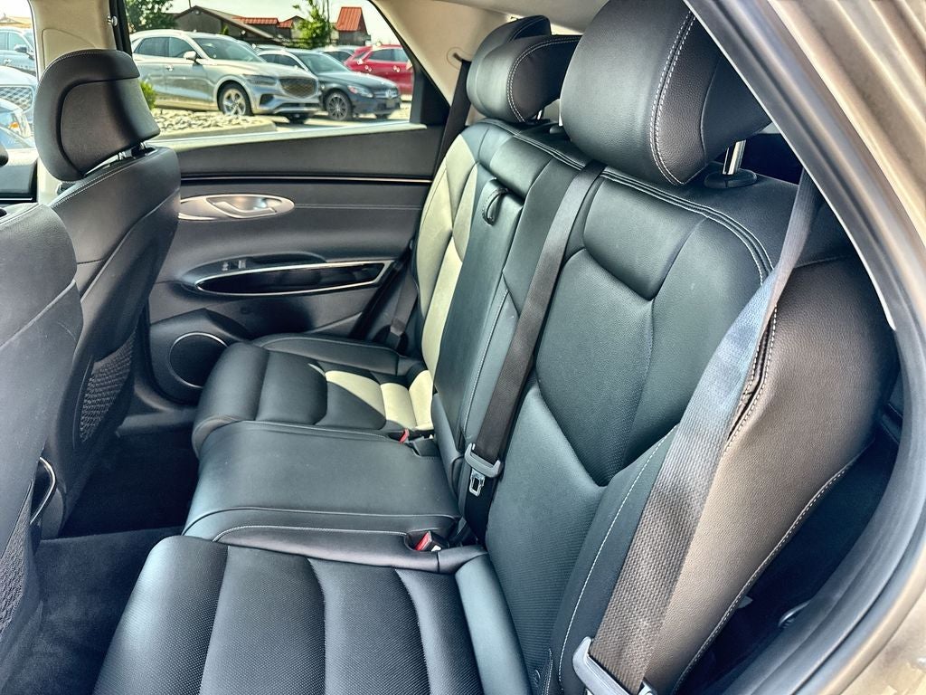 2025 Genesis GV70 2.5T