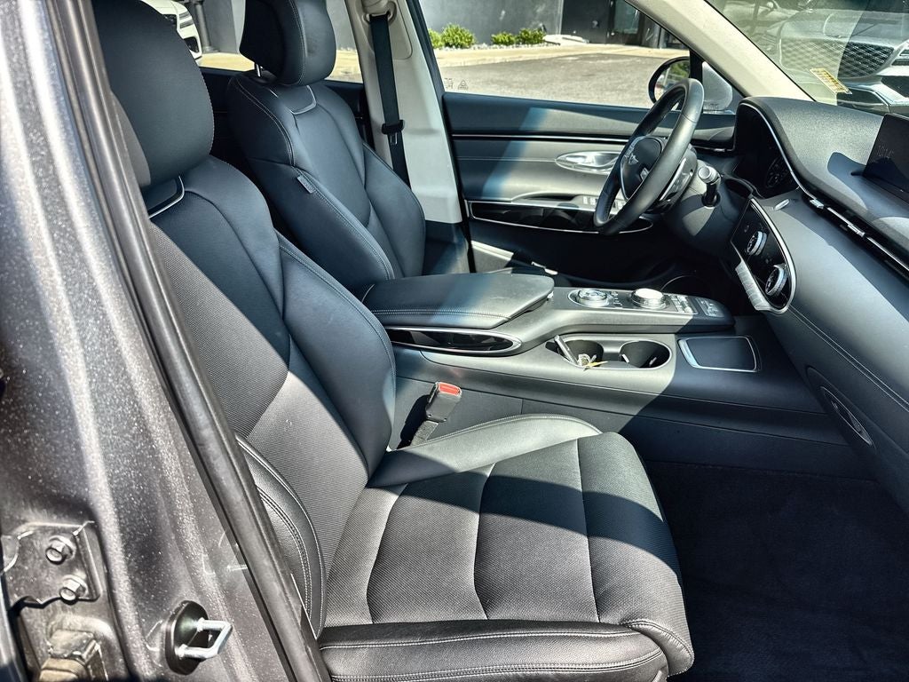 2025 Genesis GV70 2.5T