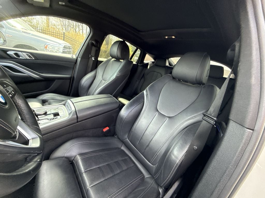 2022 BMW X6 xDrive40i