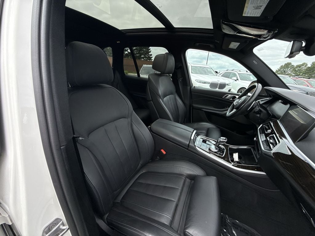 2020 BMW X5 M50i