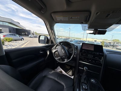 2024 INFINITI QX80 LUXE