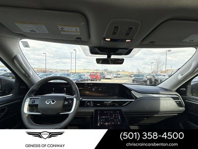 2025 INFINITI QX80 LUXE