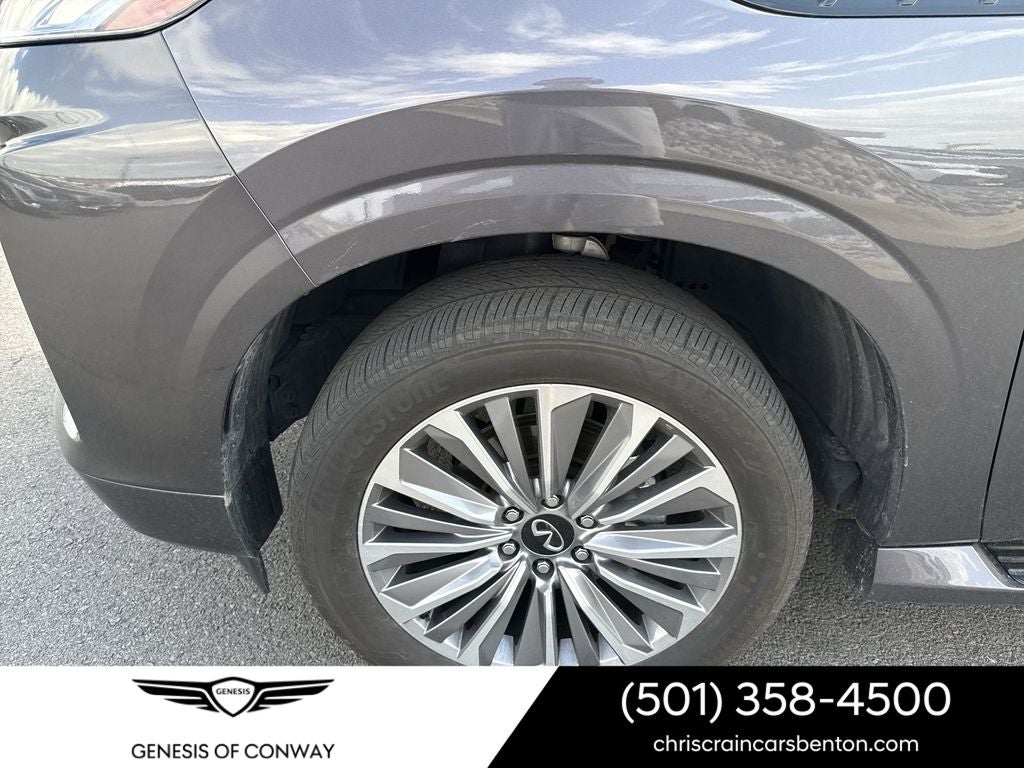 2025 INFINITI QX80 LUXE