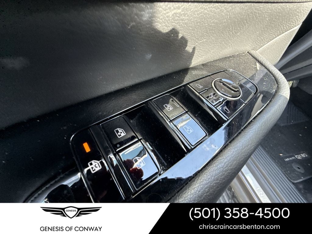 2025 INFINITI QX80 LUXE