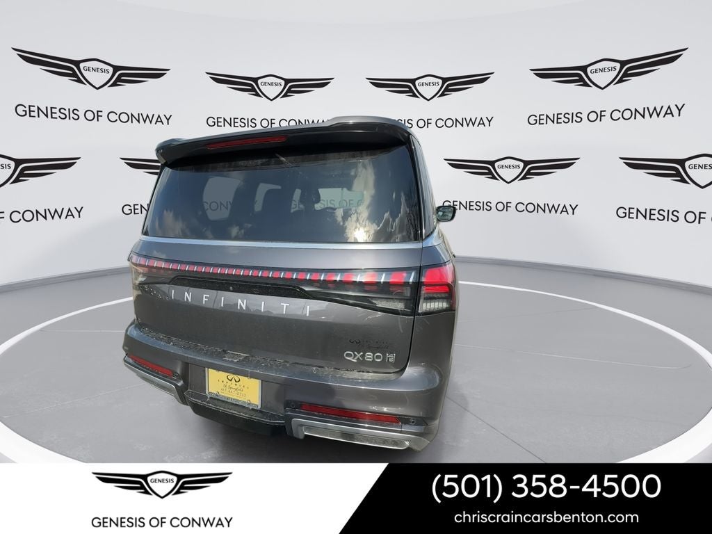 2025 INFINITI QX80 LUXE