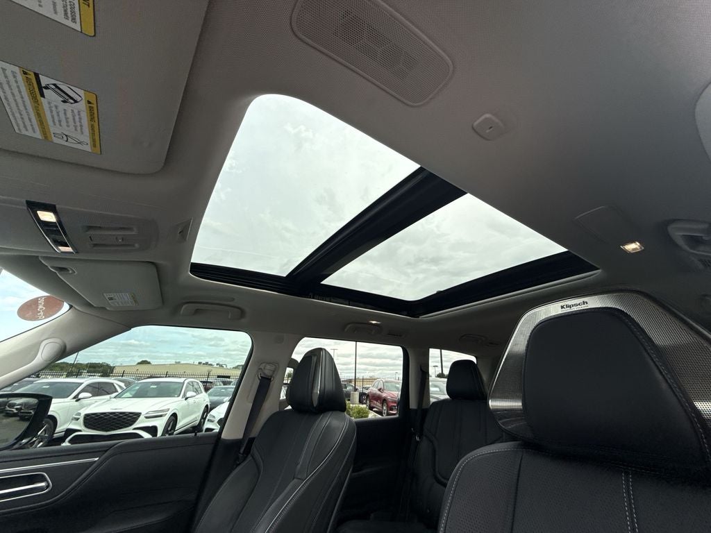 2025 INFINITI QX80 SENSORY