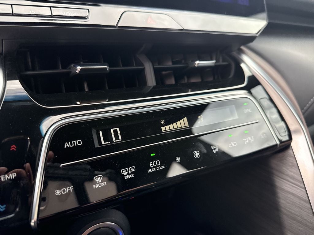 2024 Toyota Venza XLE