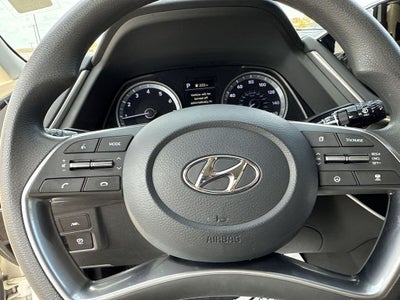 2022 Hyundai SONATA SEL