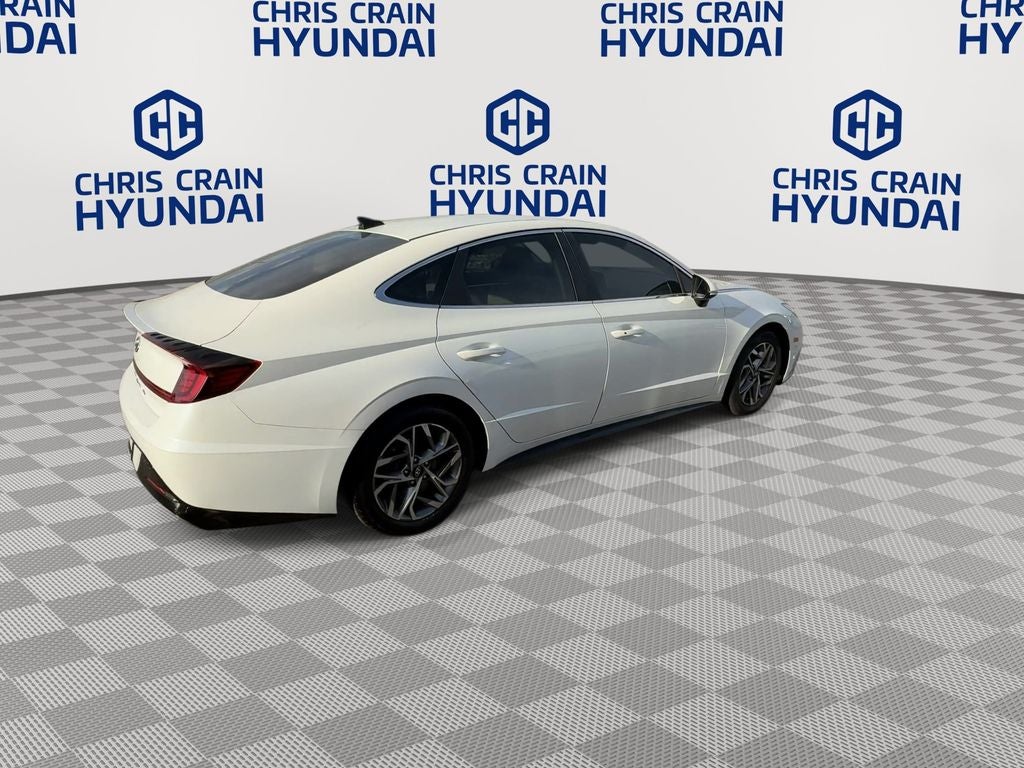 2022 Hyundai SONATA SEL