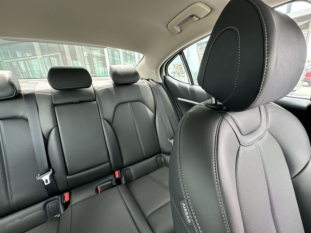 2026 Genesis G70 2.5T