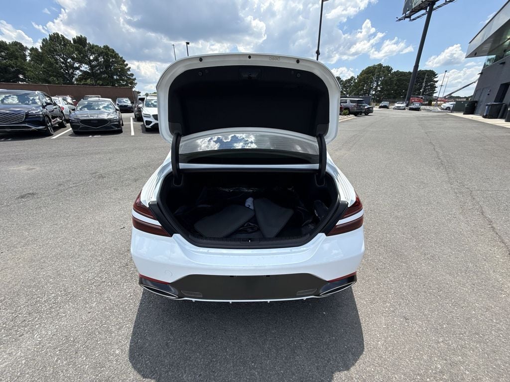 2025 Genesis G70 2.5T