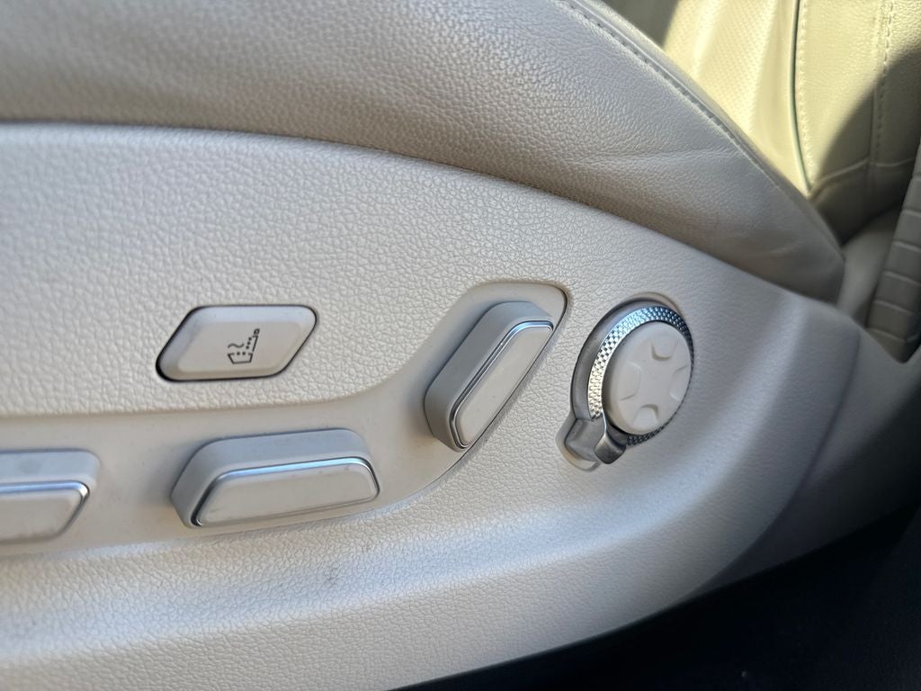 2023 Genesis GV80 2.5T
