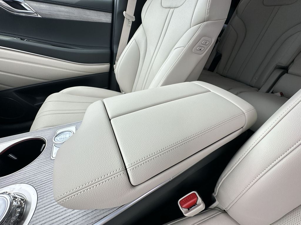 2026 Genesis GV80 2.5T