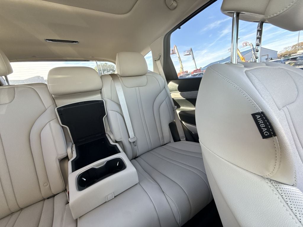 2025 Genesis GV80 2.5T