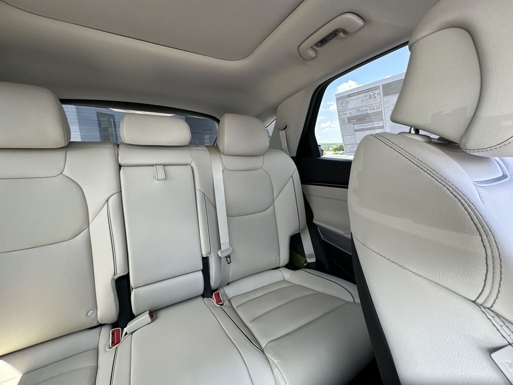 2025 Genesis GV70 2.5T Advanced