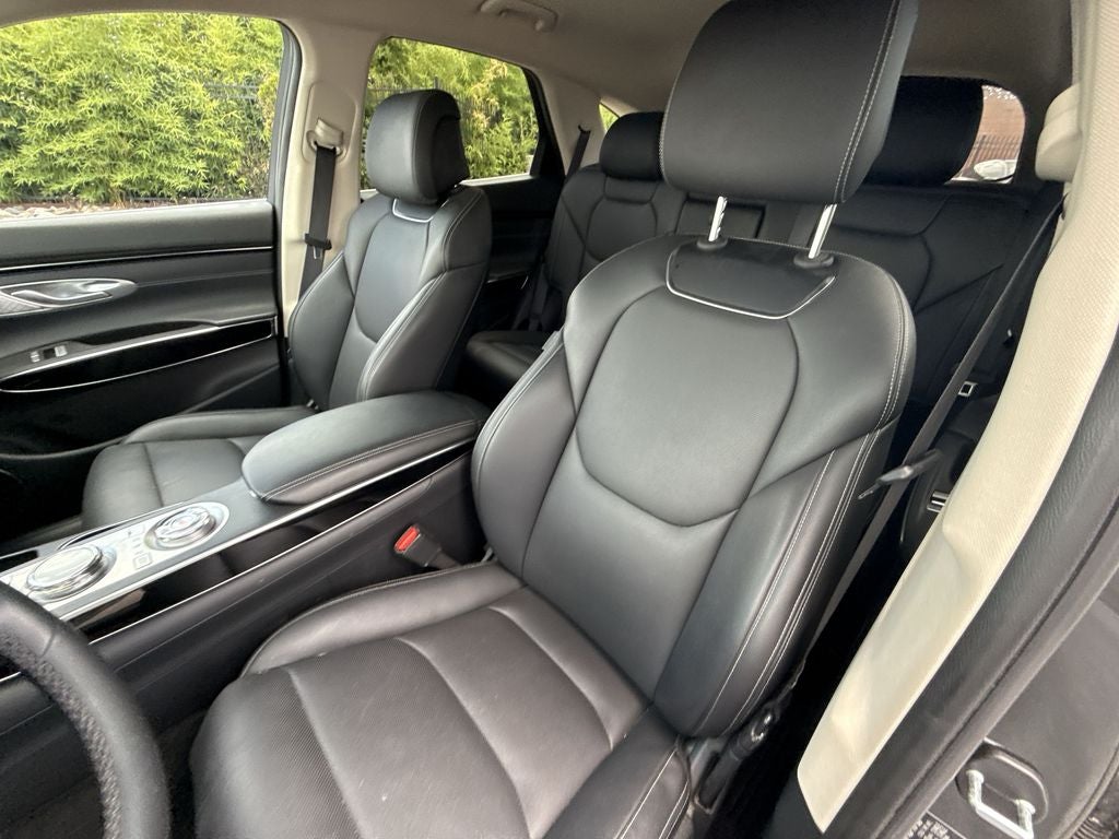 2025 Genesis GV70 2.5T