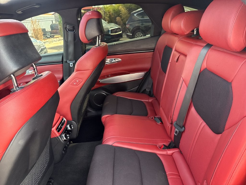 2023 Genesis GV70 2.5T