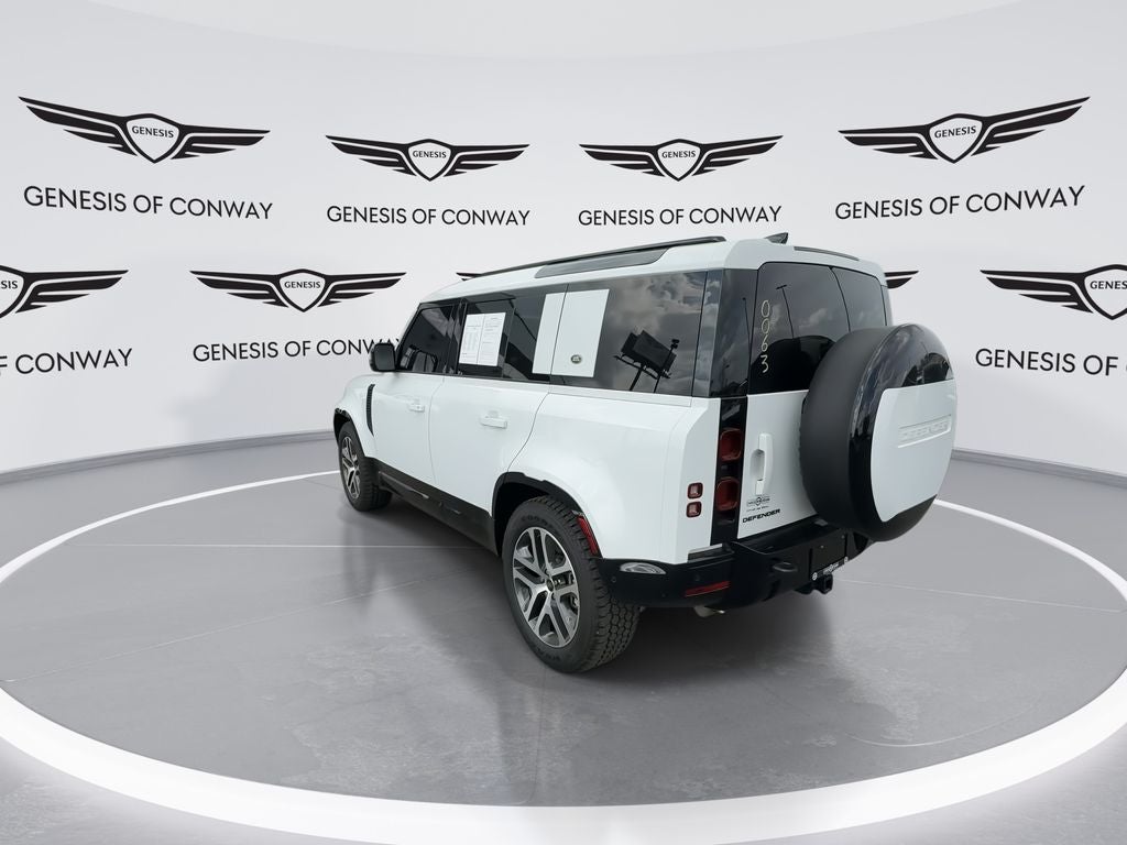 2024 Land Rover Defender 110 X-Dynamic SE