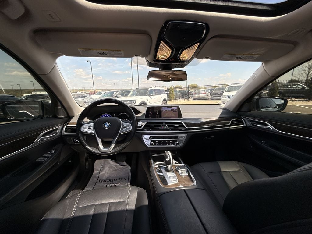 2019 BMW 7 Series 740i
