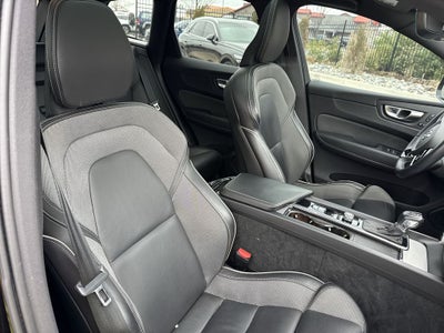 2021 Volvo XC60 T5 R-Design