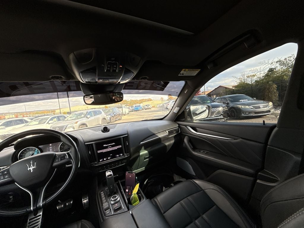 2022 Maserati Levante Modena