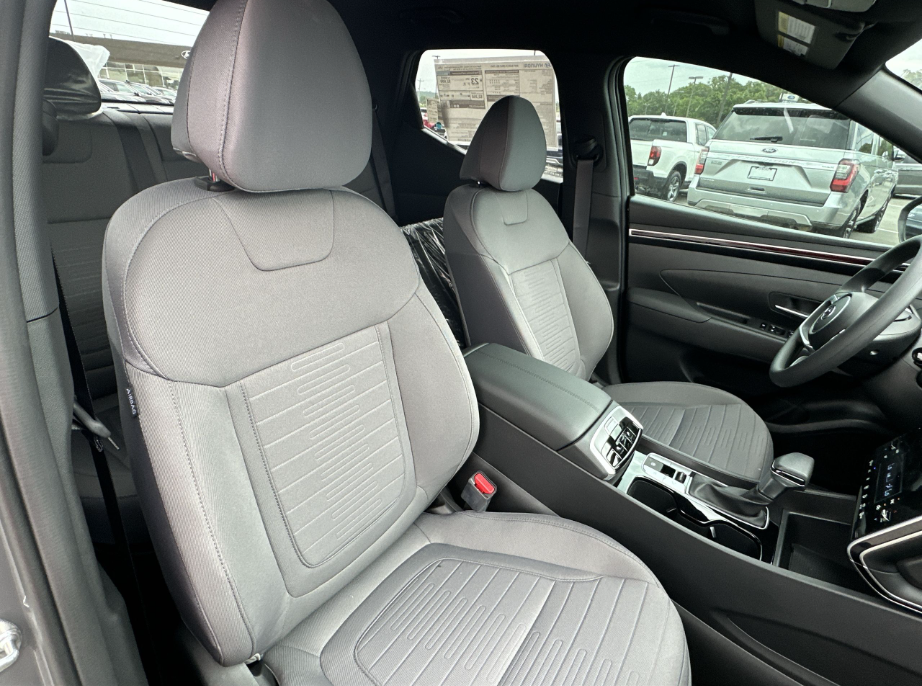 2024 Hyundai Santa Cruz interior