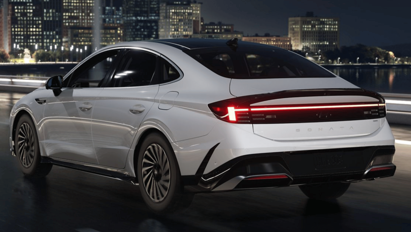 Side View of the 2025 Hyundai Sonata