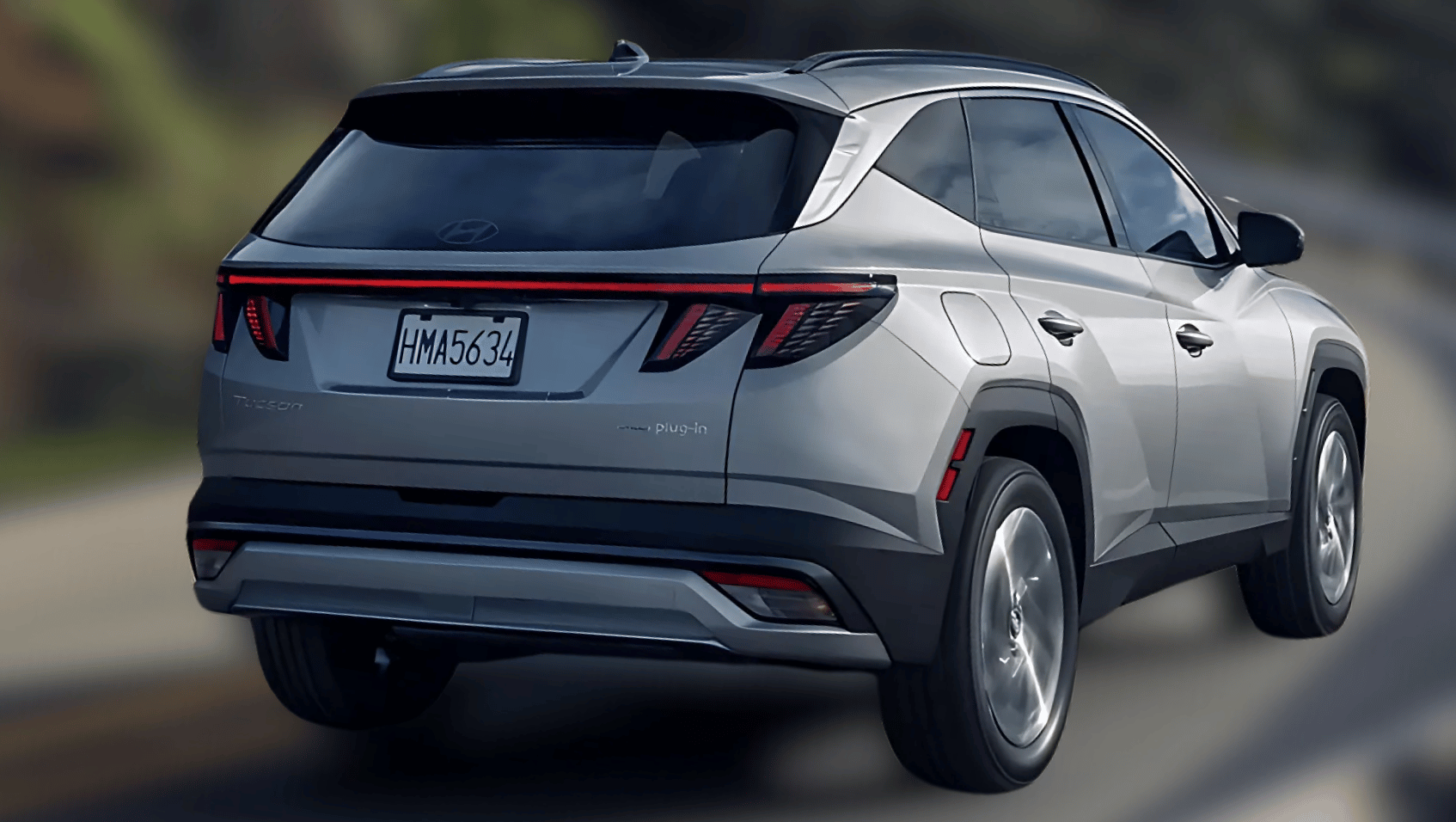 Side View of the 2025 Hyundai Tucson PHEV